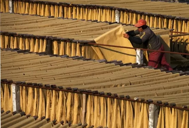 纸.jpg 20160803_152827_031.jpg