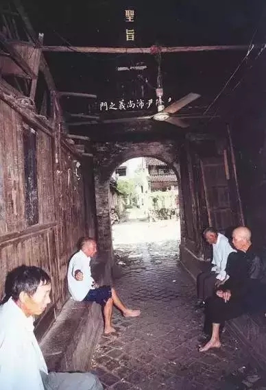 QQ截图20160808170122.png 640.webp (6).jpg